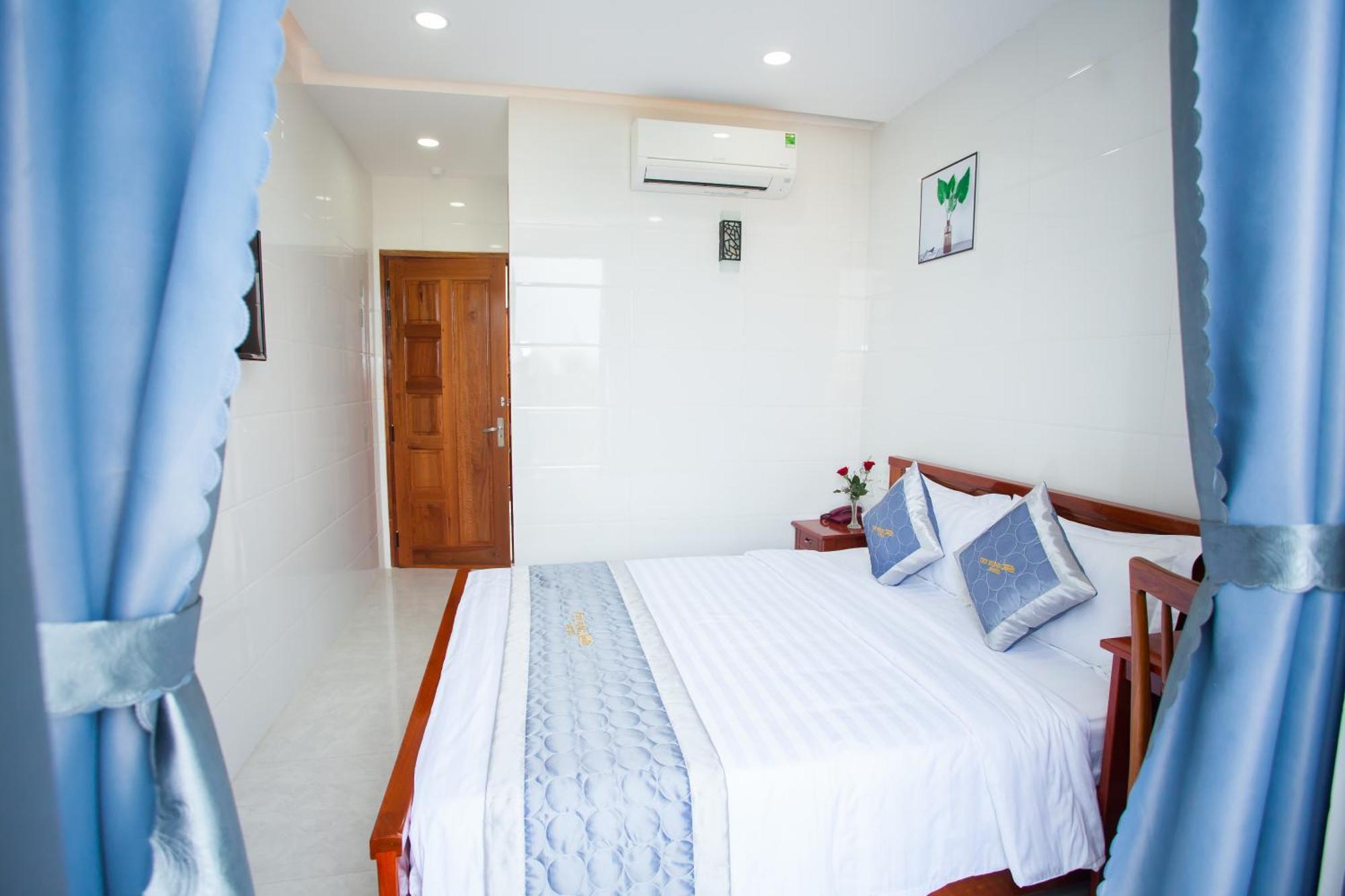 Thy Hung Legacy Hotel Tuy Hoa Exterior foto